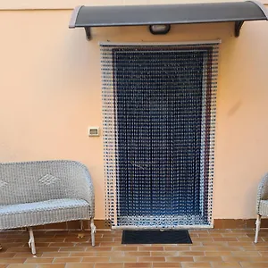 https://appartamento-clara.riccione-hotels.org