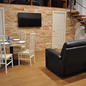 https://loft-zeffirino.hotelitalianriviera.com